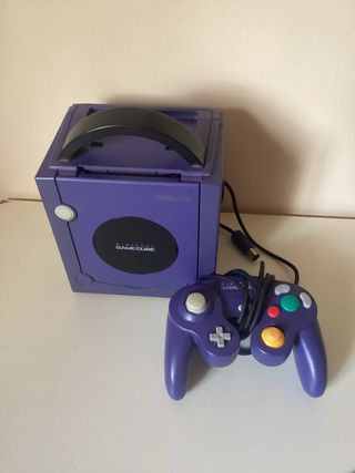 Consola Nintendo GameCube Morada + Mando