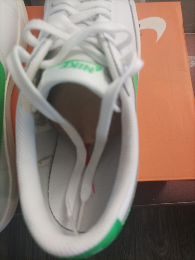 Nike Blazer Low Talla 42 Nuevas