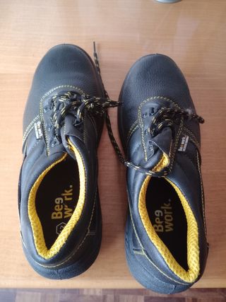 Zapatos de seguridad Bee Work negros