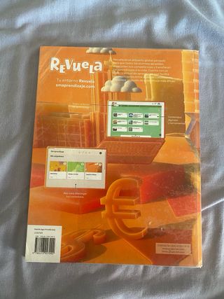 Geografía e Historia. 3 Secundaria. Revuela. Co...