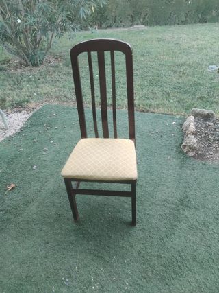 Sillas de comedor de madera