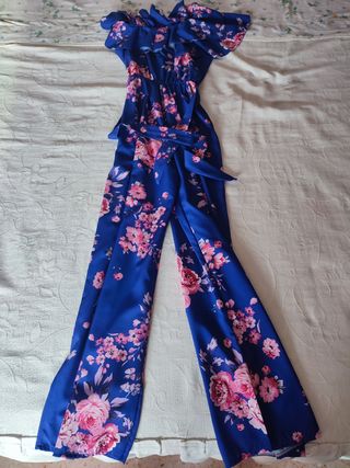 Mono floral azul y rosa