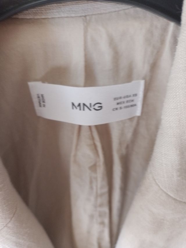 Blazer Mango Lino Beige Talla XS