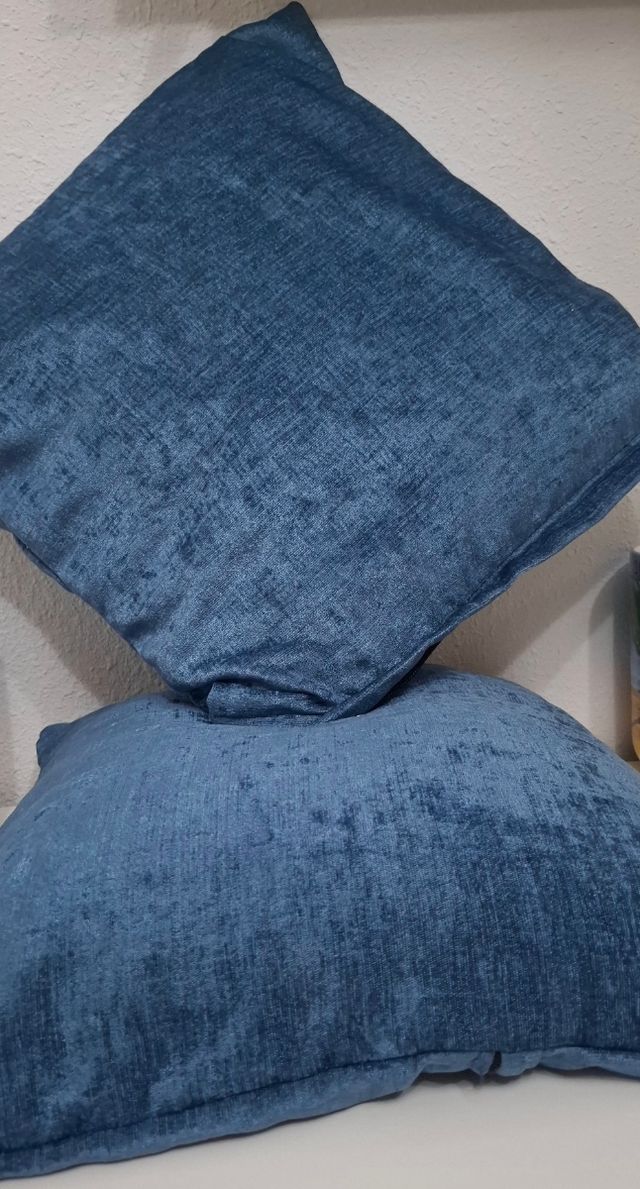 Set 2 Cojines Decorativos Beige y Azul