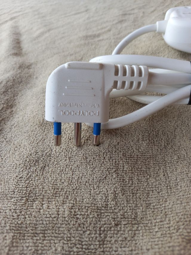 Regleta 3 enchufes con interruptor enchufe Italia