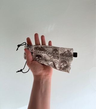 Gafas de sol Hawkers negras y grises