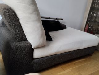 Chaiselongue cómoda como nueva. venta hasta 15/10.