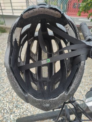 Casco Gravel Urge Tour Air Nero L/XL