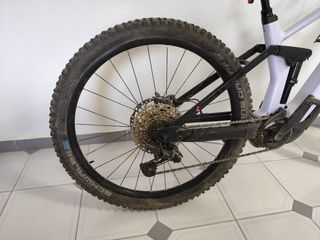 Bicicleta Eléctrica Cube Talla M.