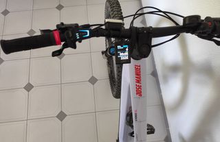 Bicicleta Eléctrica Cube Talla M.