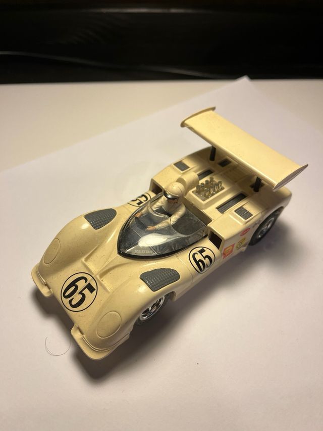 Coche Scalextric Chaparral 65
