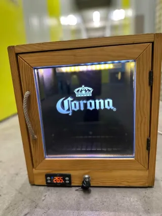 Nevera Expositora Corona Profesional Premium