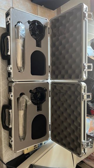 Micrófono Behringer B2-PRO usado