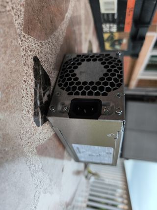 Fuente de Alimentación HP 