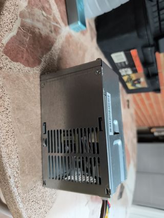 Fuente de Alimentación HP 