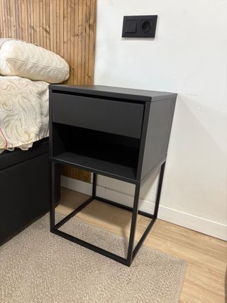 conjunto mesitas de noche Ikea negras