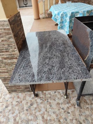 Barbacoa de hierro + mesa mármol 