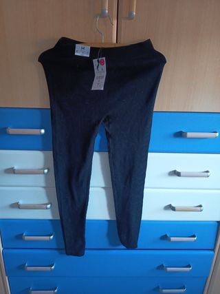 Leggings negros talla M. no envío