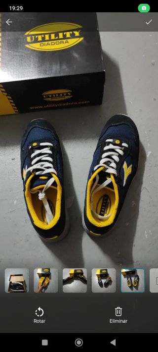 Zapatos de seguridad Diadora azul y amarillo