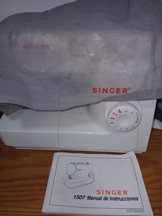Máquina de coser Singer 150
