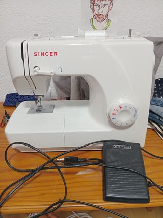 Máquina de coser Singer 150