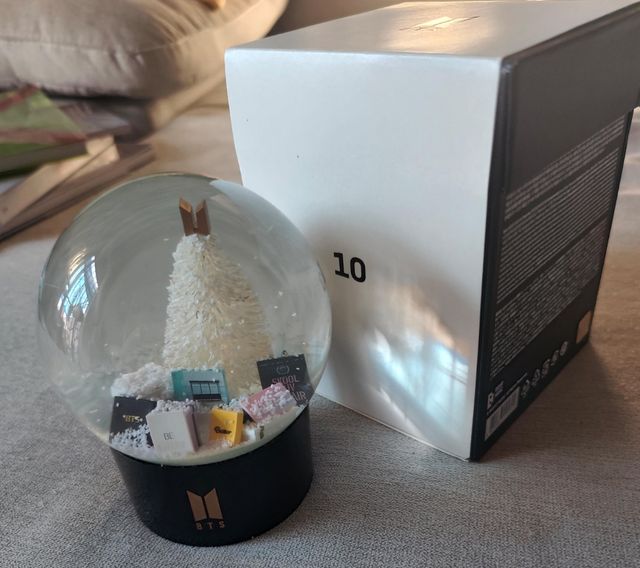 Globo Nieve BTS + Cartas Fanclub ARMY