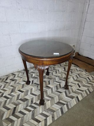 Mesa redonda antigua estilo Louis Philippe 