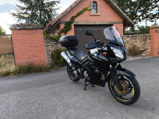 Suzuki V-Strom 650DL 2007 Negra