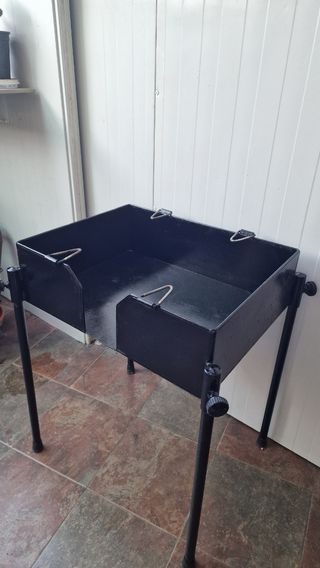 Barbacoa de hierro casera muy resistente