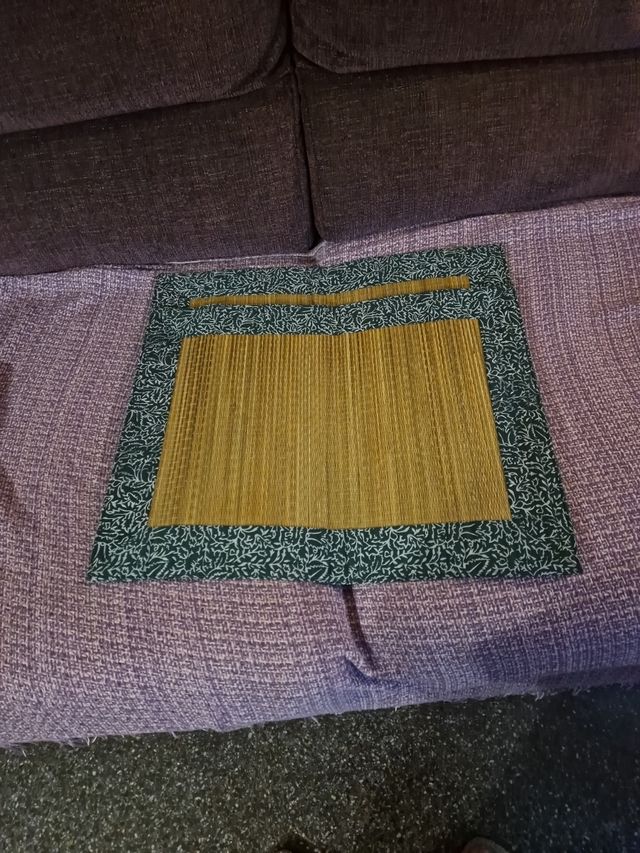 Manteles individuales de bambú y tela