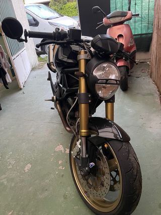 Ducati Monster 696 Negra