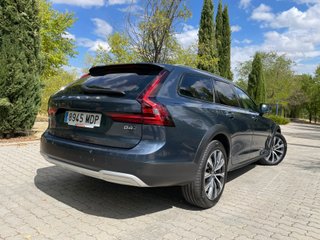 Volvo V90 Cross Country 2.0 B4 D Core AWD Auto