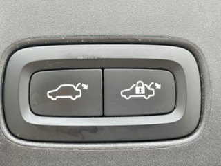 Volvo V90 Cross Country 2.0 B4 D Core AWD Auto