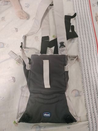 Mochila Portabebés Chicco Easyfit Gris