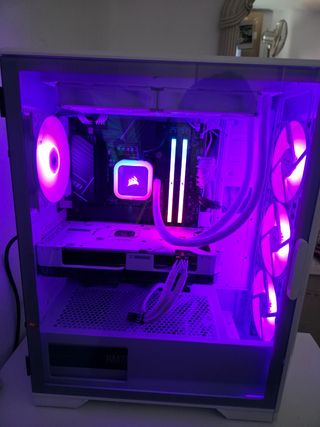PC Gaming RTX4070 Core i7 14700K 32 GB RAM 2 TB SSD