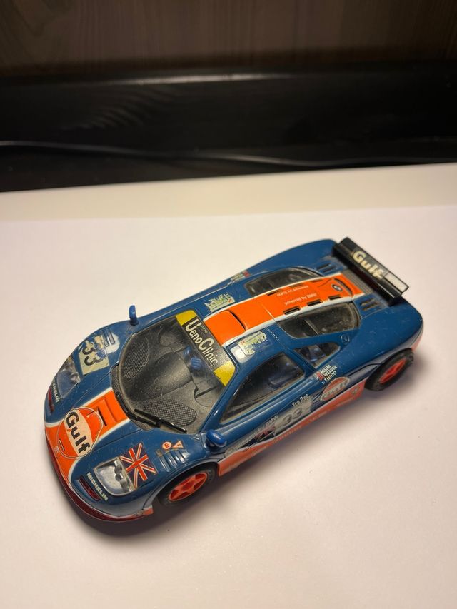 Coche Ninco McLaren GTR Azul y Naranja