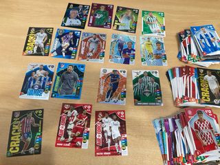 Cromos Adrenalyn XL 24-25