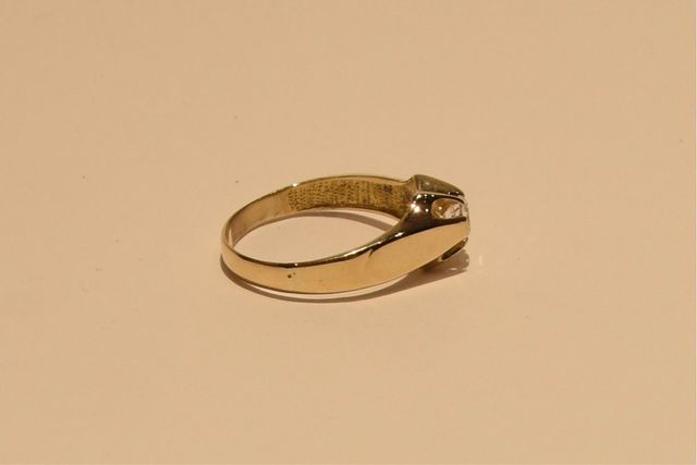 SOLITARIO DE ORO 18K/5.2Gr
