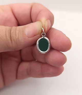 Pequeño Collar de Ónix Verde, Plata