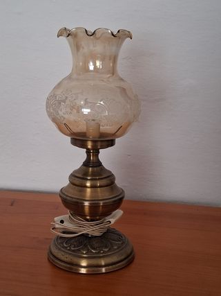Aplique de mesilla dorado y transparente