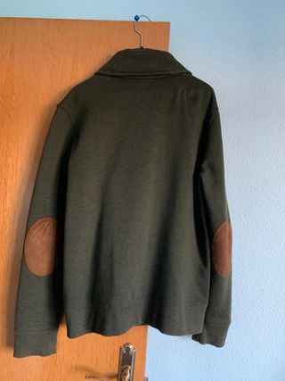 Cárdigan H&M verde con parches en codos