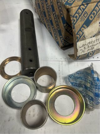 Juego reparacion mangueta camion Pegaso 1127 (2u)