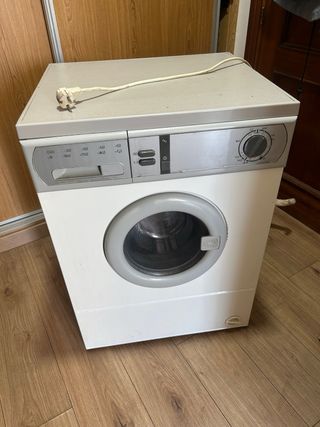 regalo Lavadora blanca