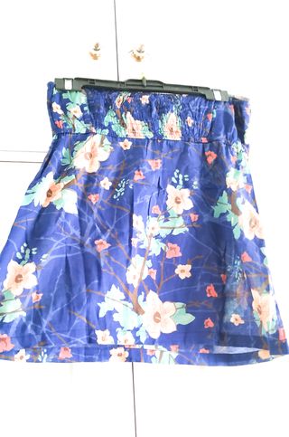 Blusa sin mangas con flores