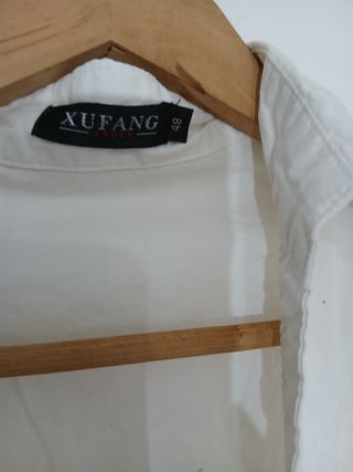 Camisa blanca elegante