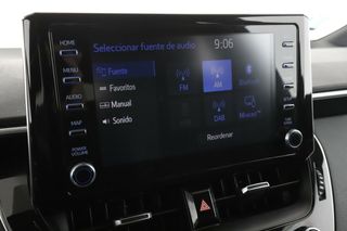 Toyota Corolla 2.0 Hybrid Advance