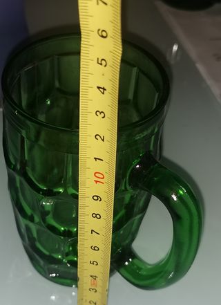 10€ cada una. 5 Jarras cerveza verdes