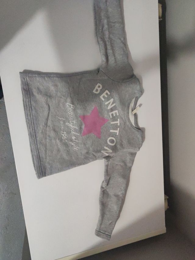 Sudadera niña Benetton gris estrella
