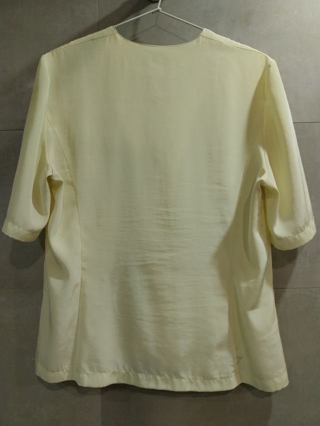 Blusa Angie B Talla Única Amarillo mantequilla