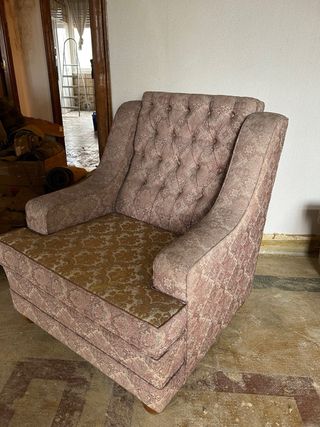 Sofá y 2 butacas